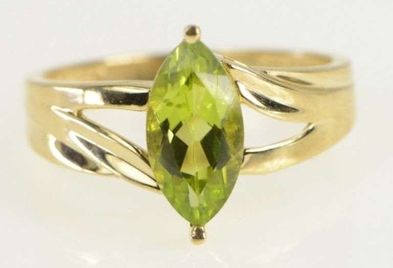 14K Yellow Gold Marquise Peridot Vintage Statement Ring