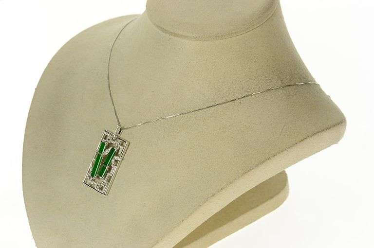 18K White Gold Jade Diamond Ornate Squared Vine Motif Pendant