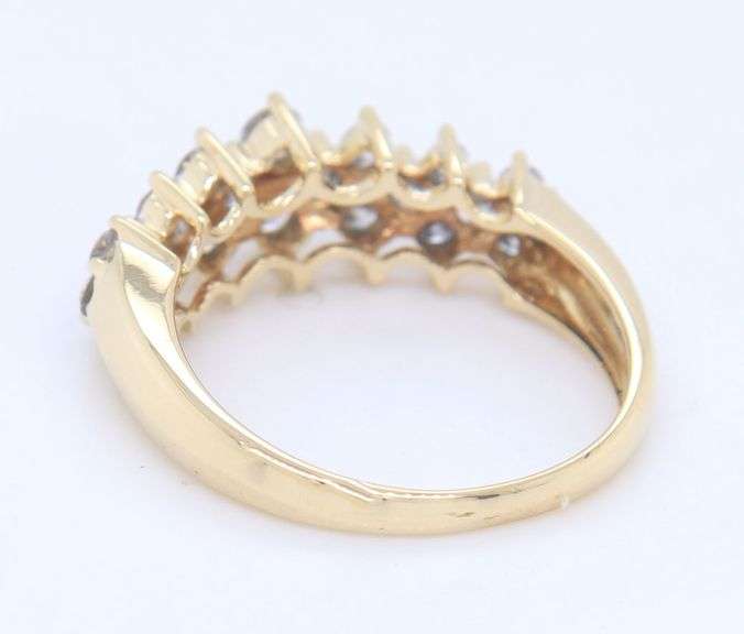 Sparkling Yellow gold 1ctw three row diamond band