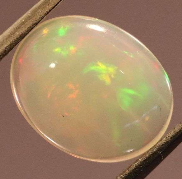 Block patterned 1.23ct frosty white Jelly Opal