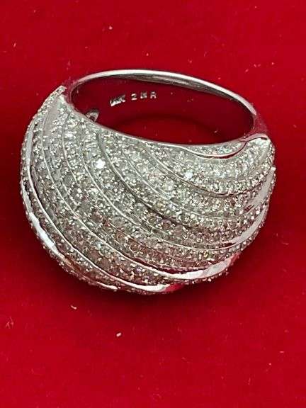 CERTIFIED BRAND NEW 14K WHITE GOLD AND DIAMOND DOME RING