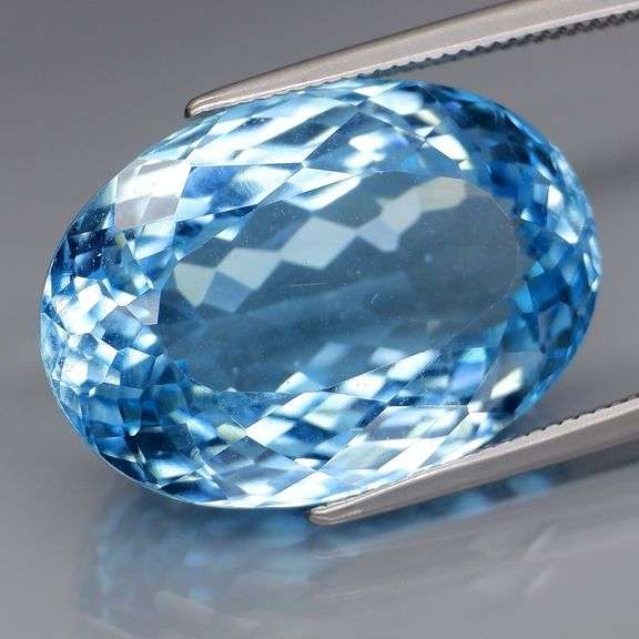 Large 21.88ct top Swiss blue Topaz