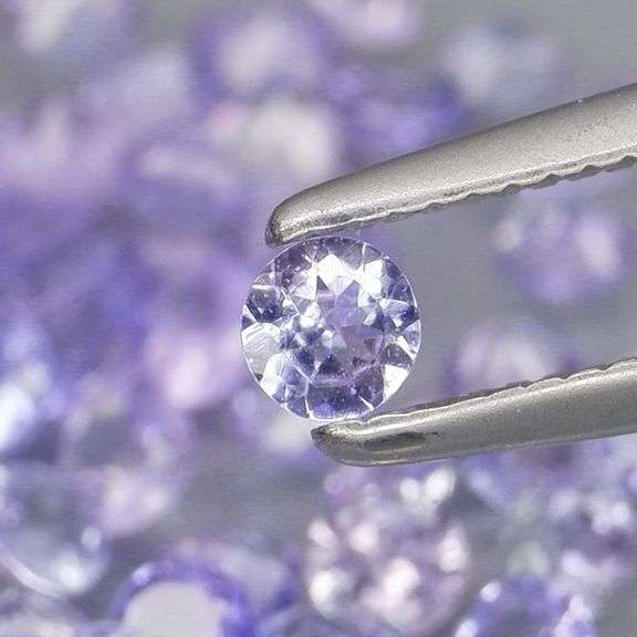 Simply stunning 3.78ct set of Tanzanite