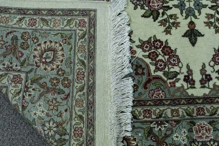 Handmade Silk/Wool Tabriz Design 6x9
