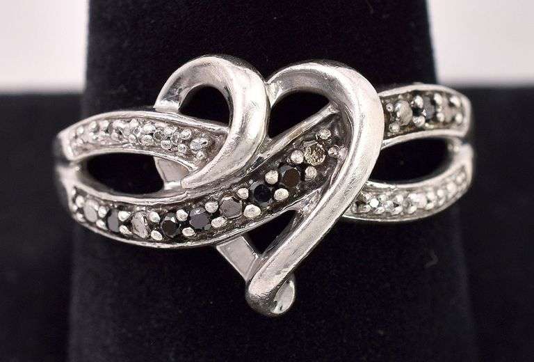 Sterling Silver Diamond and Black Onyx Heart Ring