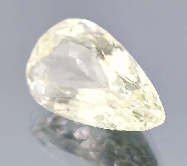 Remarkable 24.41ct high fire platinum blonde Kunzite