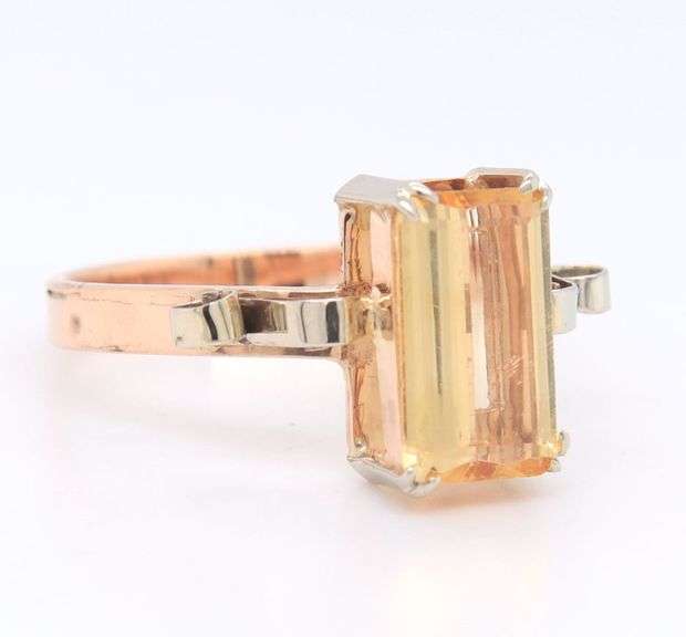 Stunning Yellow Gold Emerald Cut Citirne Ring