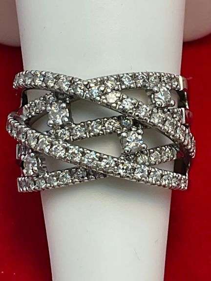 CERTIFIED 14K WHITE GOLD AND DIAMOND RING