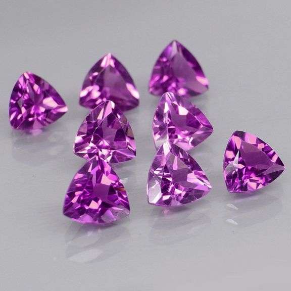 Trilliant 5.60ct 6x6mm real Bolivian Amethyst set
