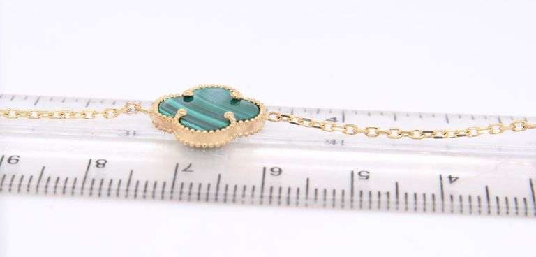 14kt Yellow gold three clover malachite link bracelet