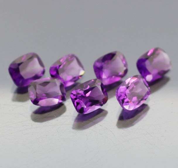 Royal purple! 12.58ct 9x7mm real Brazilian Amethyst set