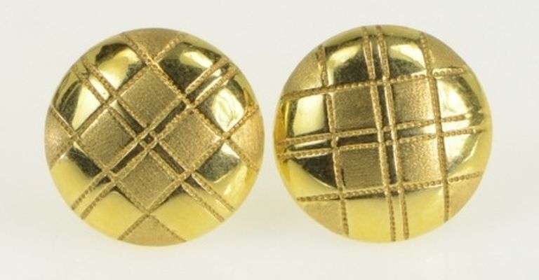 14K Yellow Gold Retro Domed Checkered Button Stud Earrings
