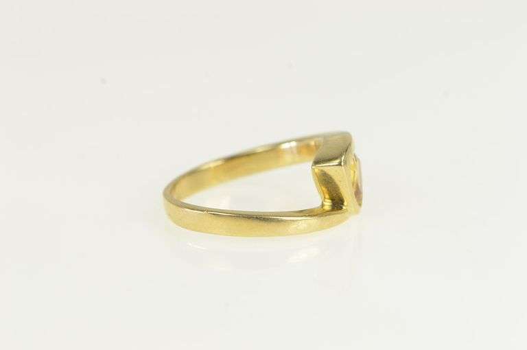 14K Yellow Gold Trillion Citrine Vintage Solitaire Bypass Ring