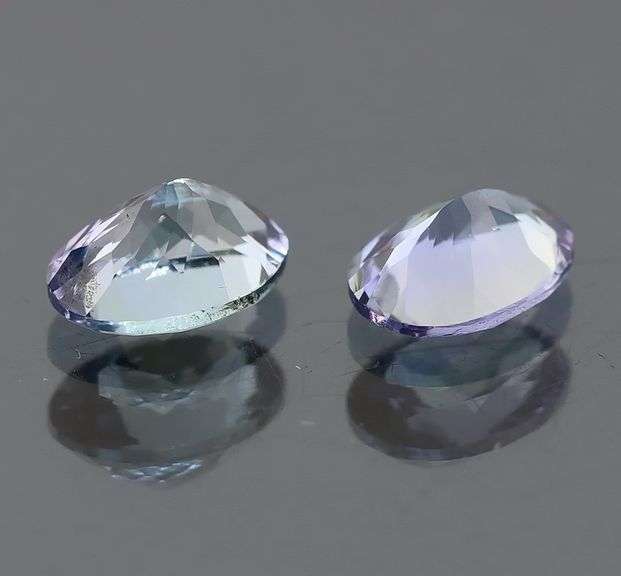High grade 1.89ct Tanzanite pair
