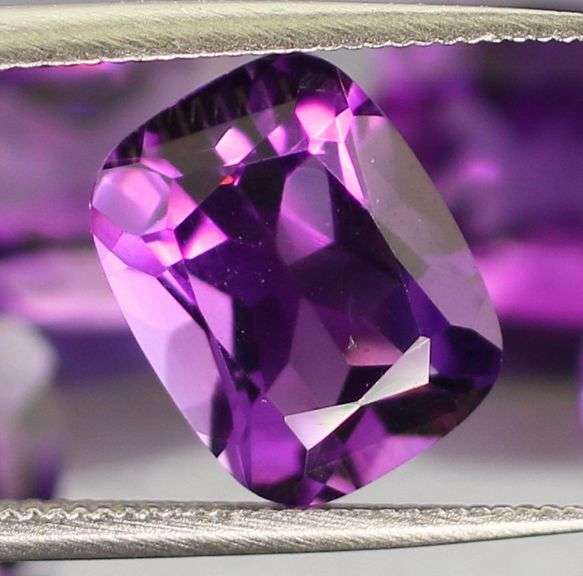 Royal purple! 12.58ct 9x7mm real Brazilian Amethyst set