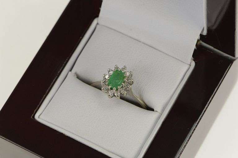 14K White Gold Oval Emerald Diamond Halo Engagement Ring