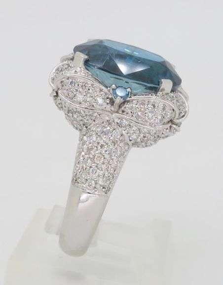 Incredible 15.86ct Blue Zircon set into an 18k White Gold Diamond Ring