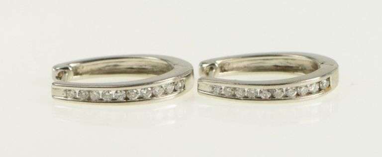 14K White Gold 18.6mm Diamond Statement Hoop Earrings