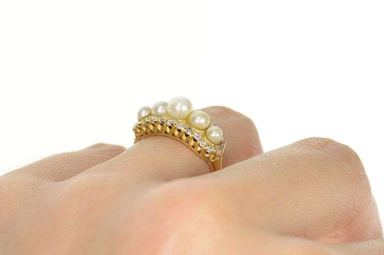 14K Yellow Gold 0.46 Ctw Art Deco Pearl Diamond Halo Ring