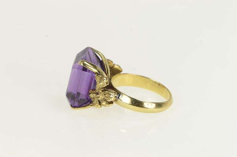 18K Yellow Gold Emerald Cut Amethyst Ornate Cocktail Ring