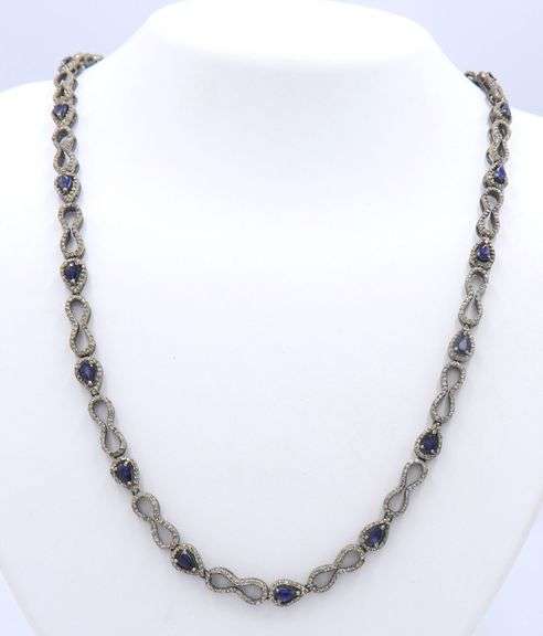 Elegant sapphire & diamond necklace
