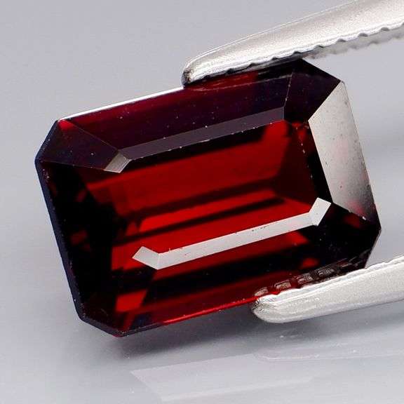 Midnight crimson 2.08ct Mozambique Garnet