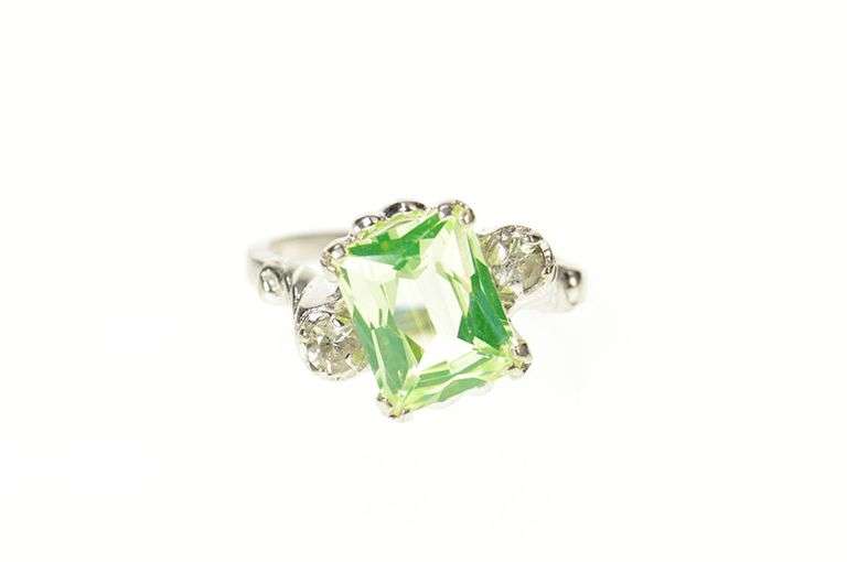 10K White Gold 1950's Retro Lemon Lime Quartz CZ Bypass Ring