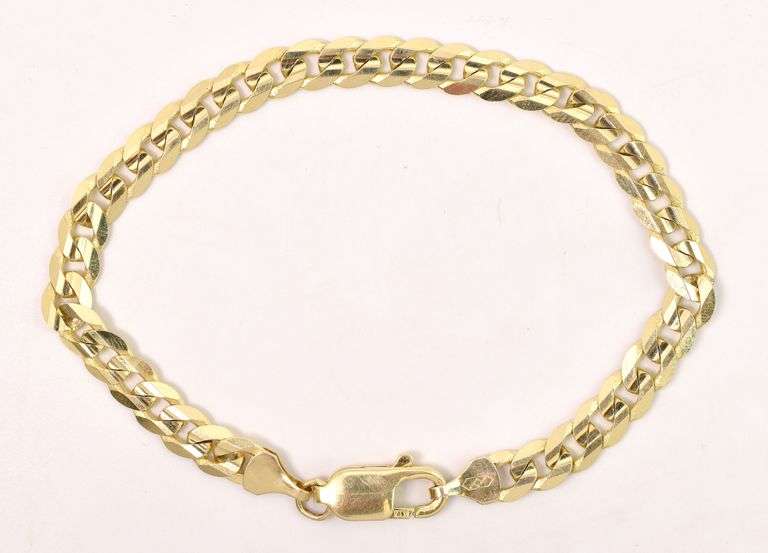 Glowing 10K Yellow Gold Cuban Chain Link Bracelet