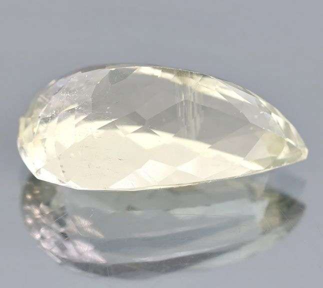 Remarkable 24.41ct high fire platinum blonde Kunzite