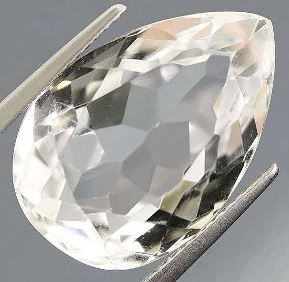 Untreated 14.98ct Brazilian Quartz