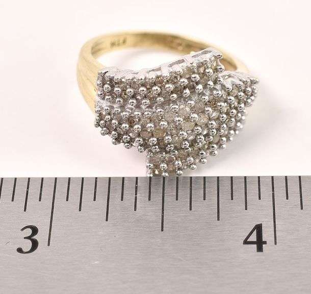 Sparkling 10K Yellow Gold Diamond Ring