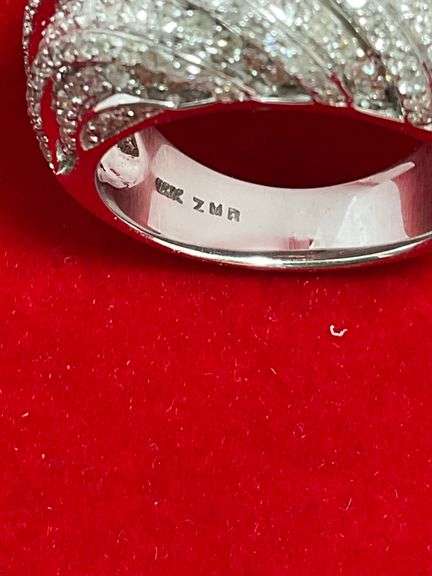 CERTIFIED BRAND NEW 14K WHITE GOLD AND DIAMOND DOME RING