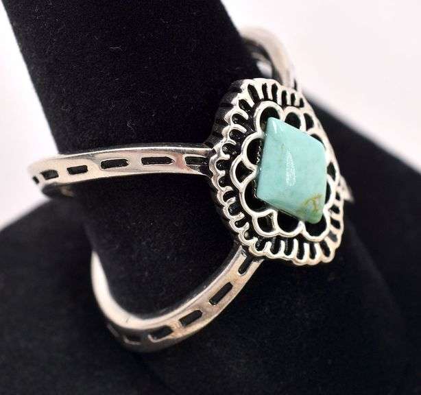 Sterling Silver Turquoise Gem Knuckle Ring