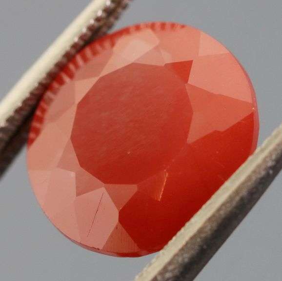 Glowing 2.92ct Andesine solitaire