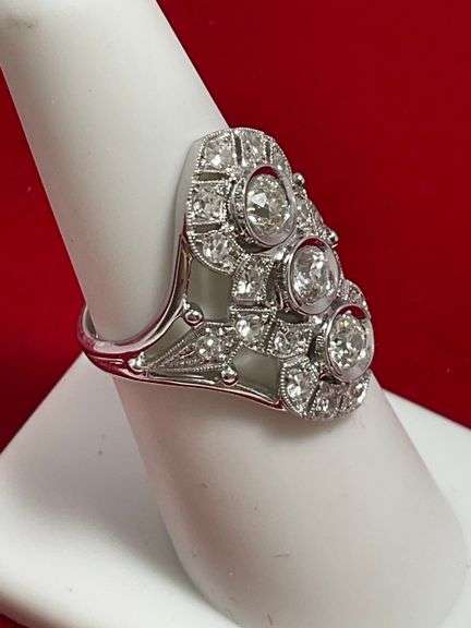 CERTIFIED VINTAGE 14K WHITE GOLD AND DIAMOND RING