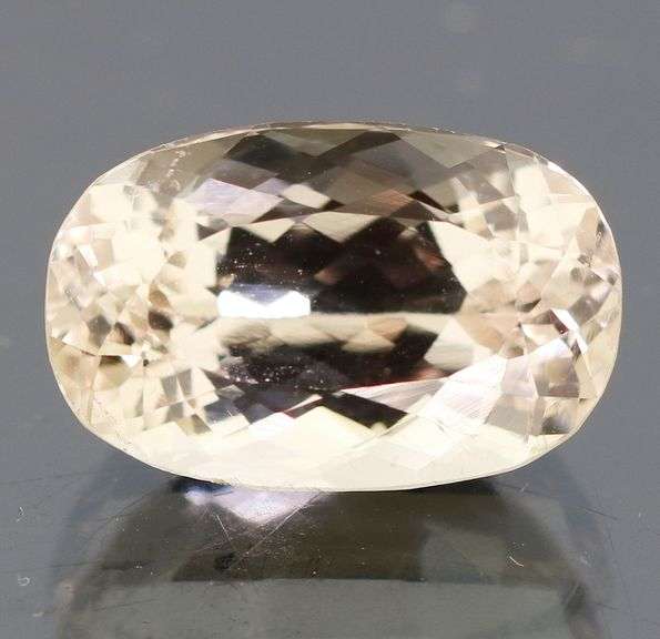 Elongated 6.61ct high fire platinum pink Kunzite