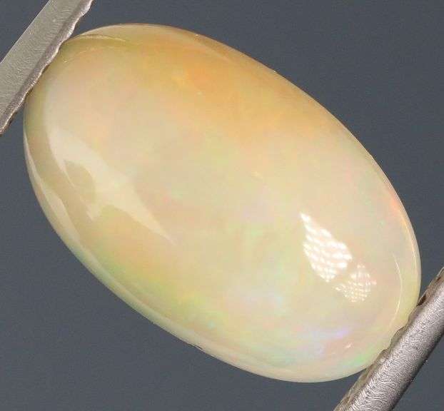 2.55ct untreated semi-black Welo Opal