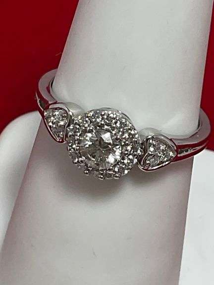 CERTIFIED BRAND NEW 14K WHITE GOLD DIAMOND ENGAGEMENT RING
