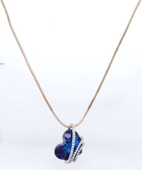 925 Sterling silver heart shpaed glass pendant on snake chain necklace