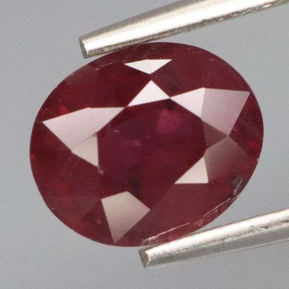 Premium color! 1.56ct top blood red Ruby