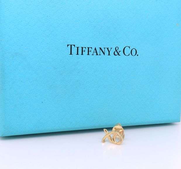 18kt Yellow Gold Tiffany & Co Paloma Picasso XO Stud Earrings