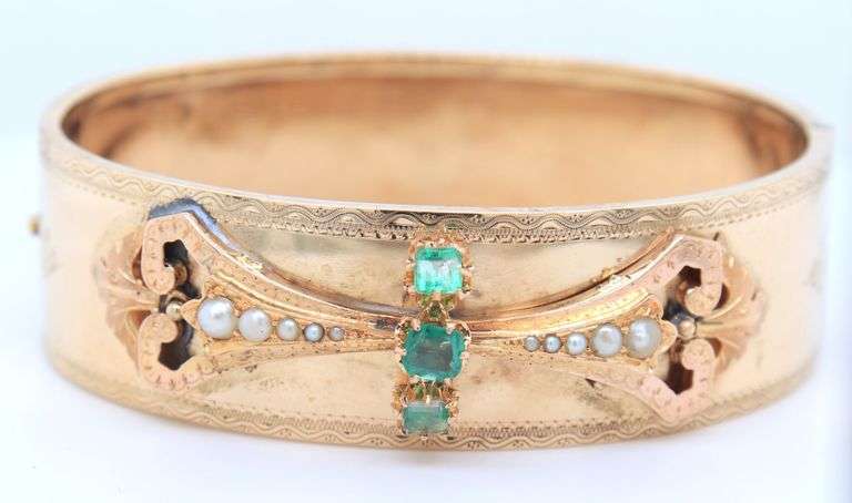 Antique 18kt Yellow Gold Emerald and Pearl Engraved Bangle Bracelet