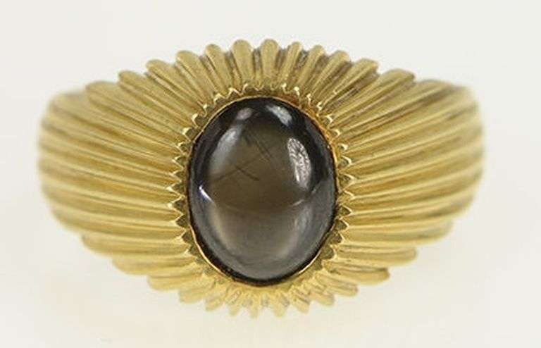 18K Yellow Gold 1960's Grey Cat's Eye Grooved Retro Ring