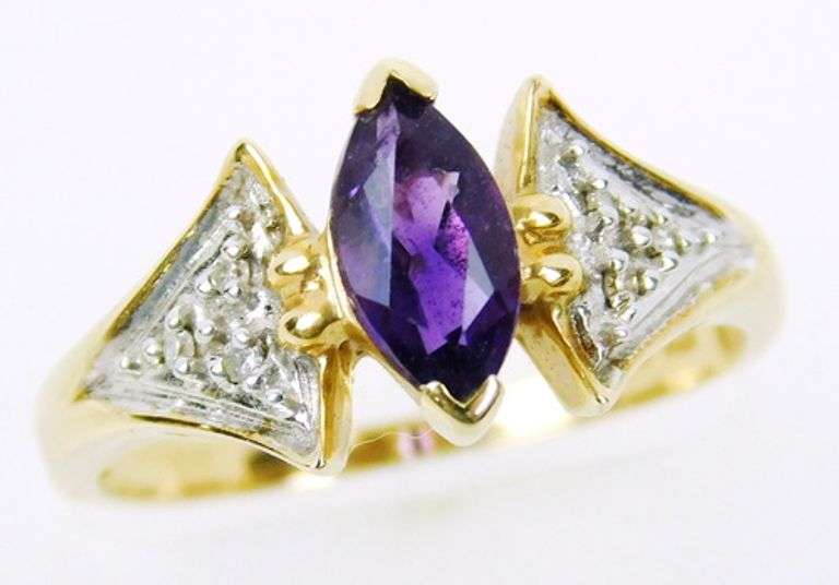 Pretty Vintage Amethyst & Diamonds 10K Ring, 5.75