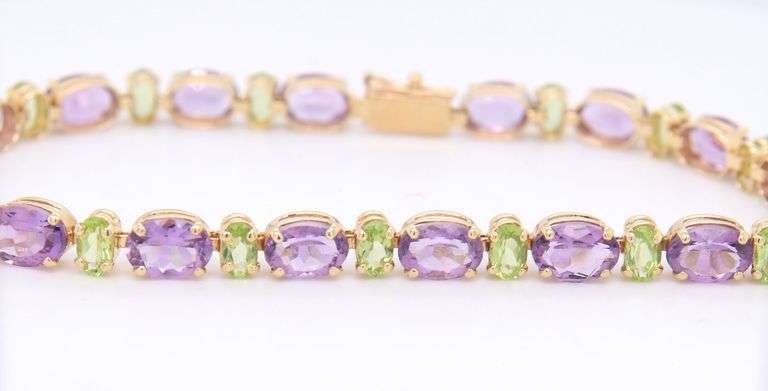 Handsome Yellow Gold Amethyst and Peridot Bracelet