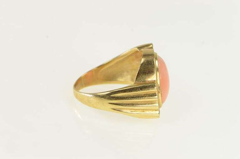 14K Yellow Gold 1960's Ornate Coral Diamond Statement Ring