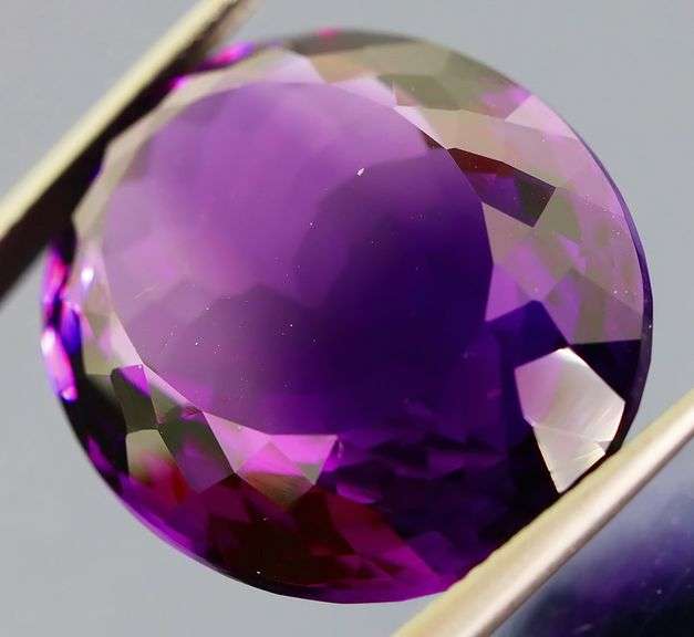Outstanding 31.04ct violet Amethyst