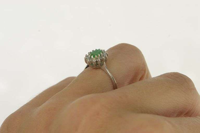 14K White Gold Oval Emerald Diamond Halo Engagement Ring