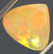 Mixed pattern 3.64ct untreated semi-black Welo Opal