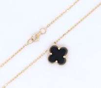14kt yellow gold black onyx clover pendant on chain necklace